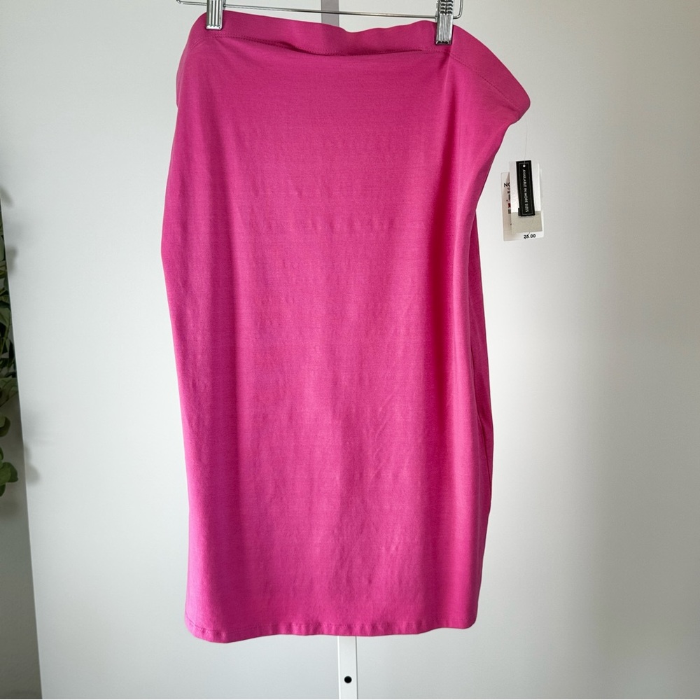 BP. Size 1X strapless